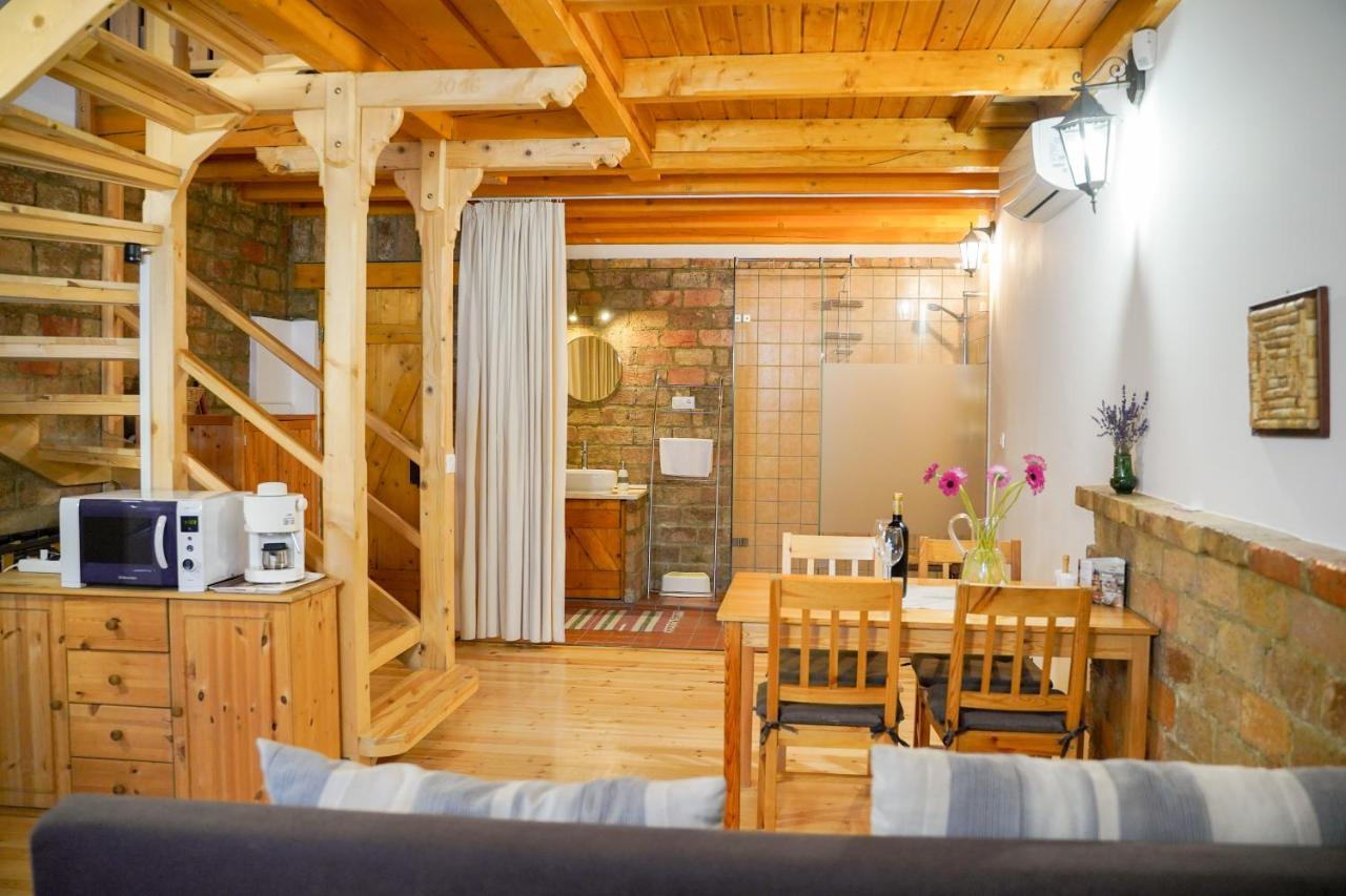 Borhaz Apartman Егер Екстериор снимка